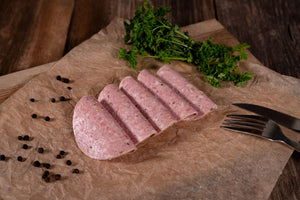 Tiroler Schinkenwurst aufgeschnitten