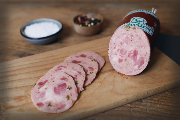 Kleine Portions Fleischwurst mit Schinkeneinlage