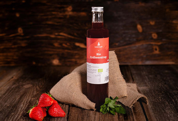Bio Erdbeersirup für Limonade, Nachspeisen und Cocktails geeignet