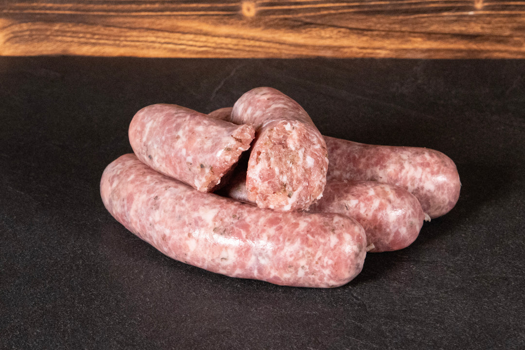 Das Bild zeigt Bio Land.Luft Salsiccia, nebeneinander angerichtet, Ideal zum Braten, Grillen oder für herzhafte Gerichte